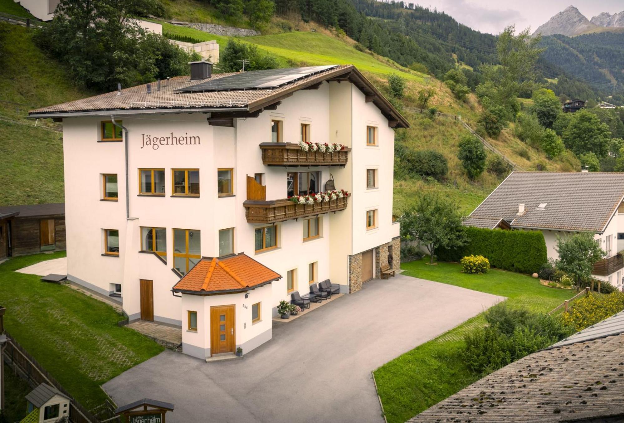 Haus Jaegerheim Apartment Hintertux Ngoại thất bức ảnh