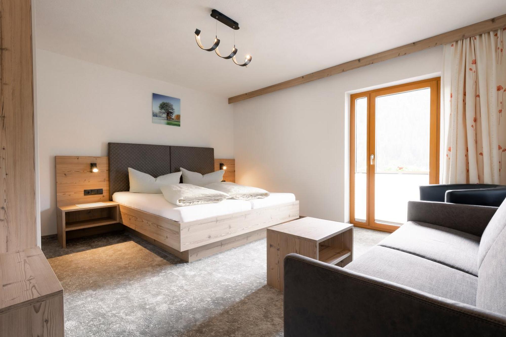 Haus Jaegerheim Apartment Hintertux Ngoại thất bức ảnh