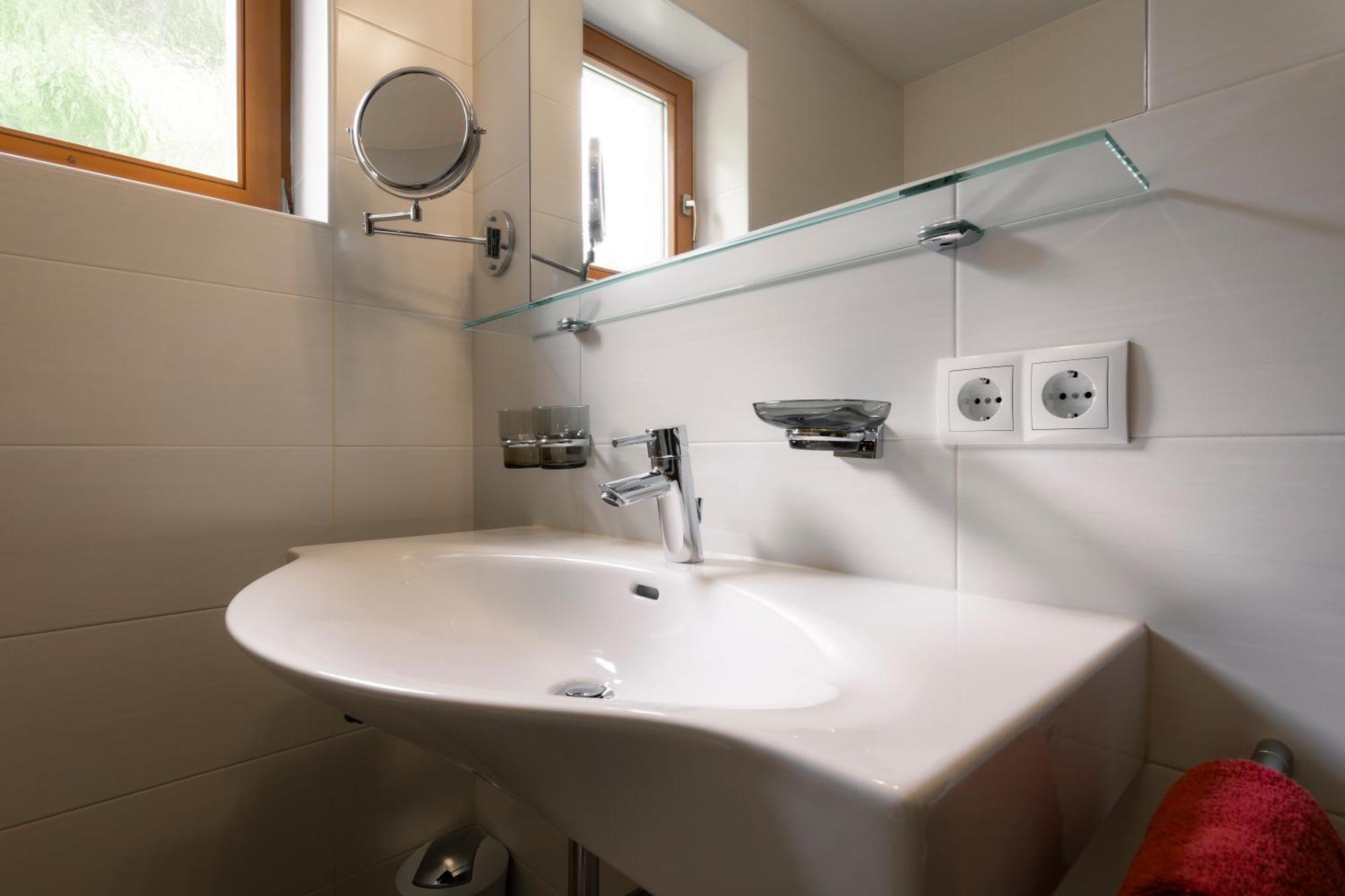 Haus Jaegerheim Apartment Hintertux Ngoại thất bức ảnh